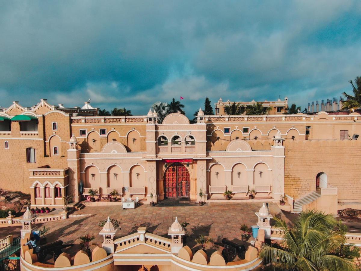 Heritage Khirasara Palace Rajkot Dış mekan fotoğraf